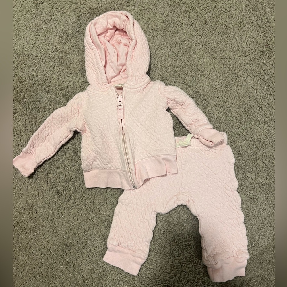 Burt’s bees baby sweat suit